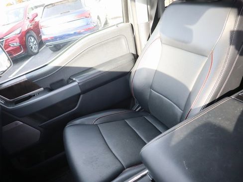 Used 2023 Ford F150 Lariat w/ Trailer Tow Package image 29