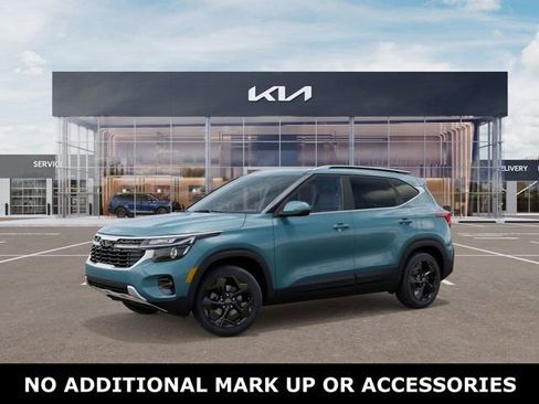 New 2026 Kia Seltos EX image 3