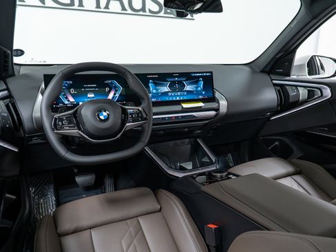 New 2026 BMW X3 xDrive30 w/ Premium Package image 16