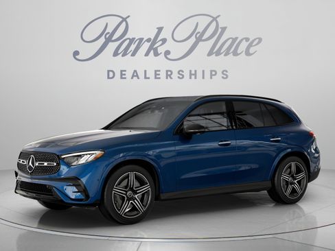 Certified 2026 Mercedes-Benz GLC 300 image 2