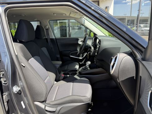 Used 2025 Kia Soul LX FWD image 20