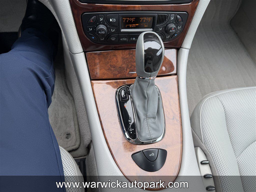 Used 2004 Mercedes-Benz CLK 500 Cabriolet image 7