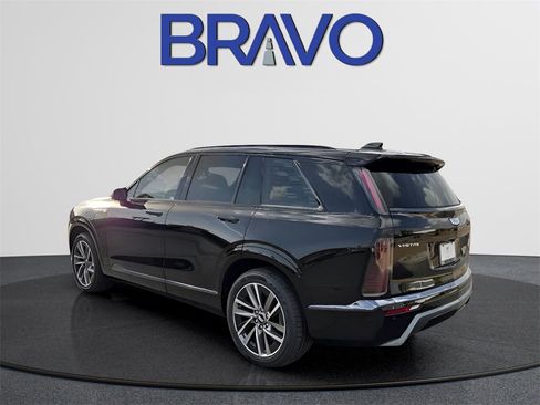 New 2026 Cadillac Vistiq Sport image 5