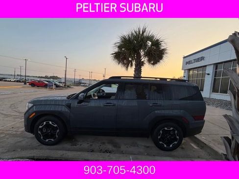 Used 2025 Hyundai Santa Fe SEL FWD image 5