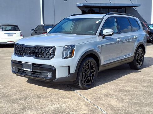 Used 2025 Kia Telluride SX X-Line AWD/4WD image 3