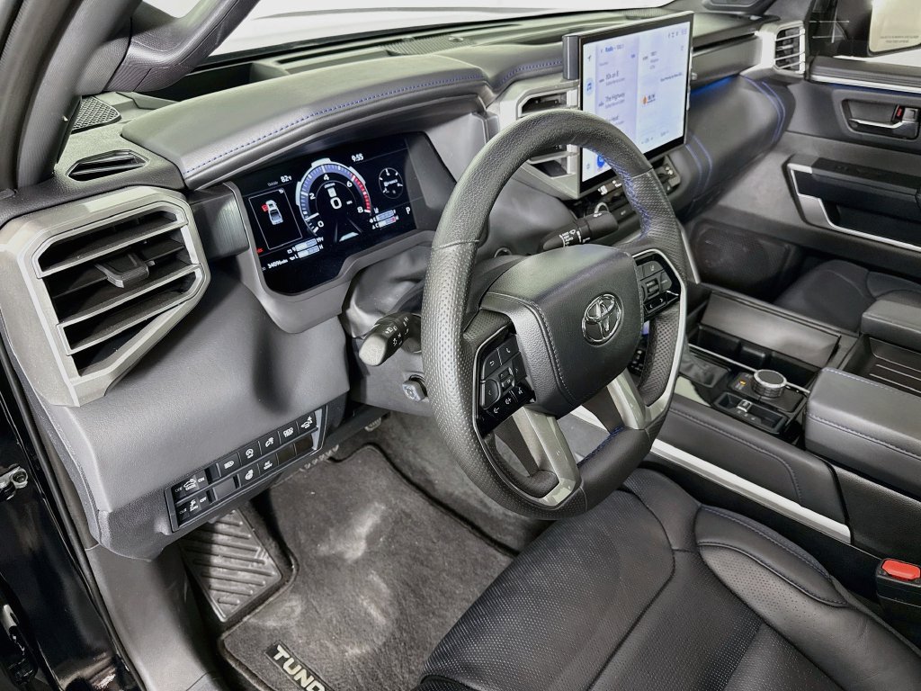Used 2024 Toyota Tundra Platinum AWD/4WD image 9