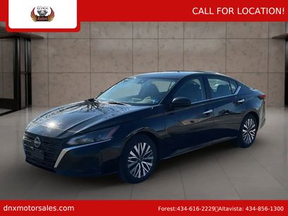 Used 2024 Nissan Altima 2.5 SV