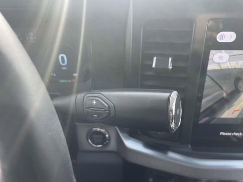 Certified 2024 Ford F250 Platinum image 36