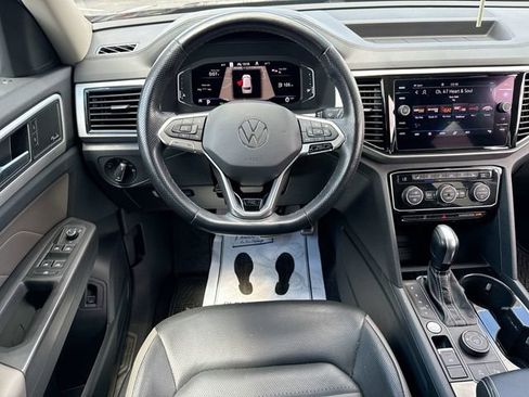 Used 2022 Volkswagen Atlas SEL Premium AWD/4WD image 14
