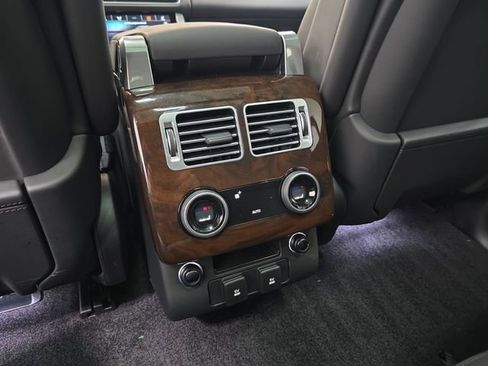 Used 2020 Land Rover Range Rover HSE image 37