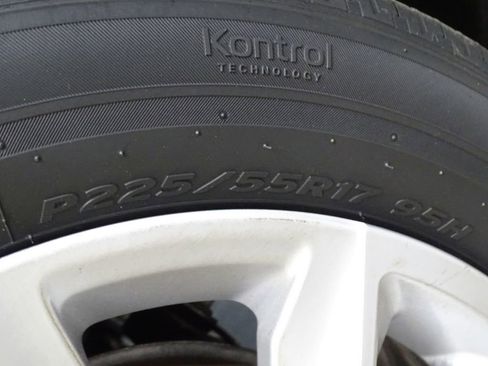 Used 2023 Chevrolet Malibu LT image 43