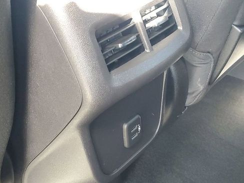 Certified 2024 GMC Terrain SLE w/ Driver Convenience Package AWD/4WD image 34