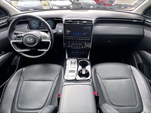 Used 2024 Hyundai Tucson Limited AWD/4WD image 16