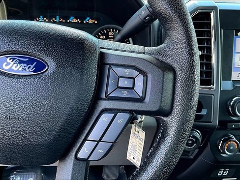 Used 2016 Ford F150 XLT w/ Equipment Group 302A Luxury RWD image 15