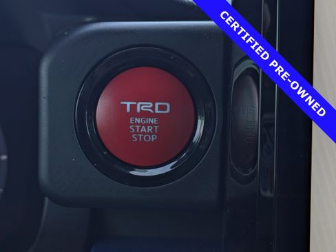 Used 2024 Toyota Tacoma TRD Sport image 33
