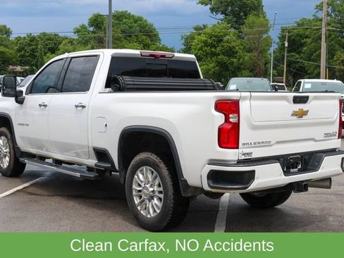 Used 2023 Chevrolet Silverado 2500 High Country w/ Z71 Off-Road Package AWD/4WD image 5