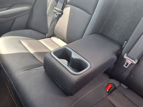 Used 2024 Nissan Altima 2.5 SV FWD image 13