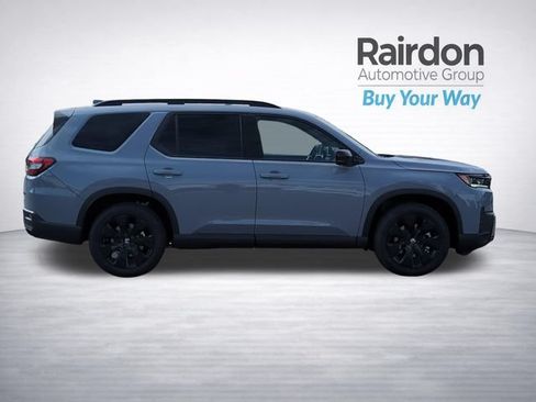 Used 2026 Honda Pilot Black Edition image 8