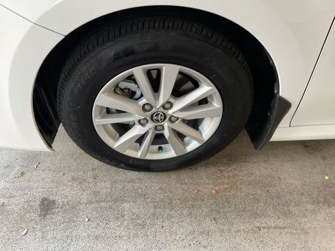 Used 2025 Toyota Camry LE w/ Convenience Package FWD image 10