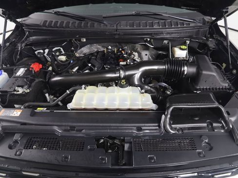 Used 2022 Ford Expedition Limited image 52