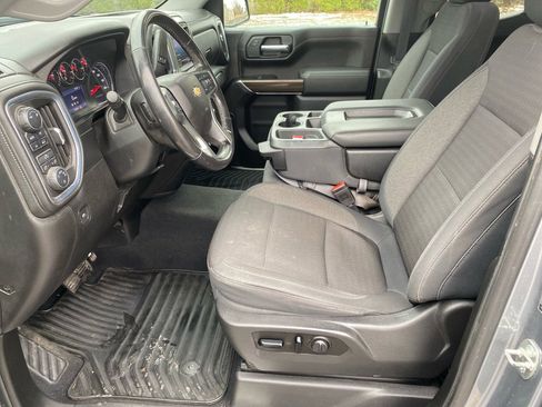 Used 2019 Chevrolet Silverado 1500 LT w/ All-Star Edition image 9