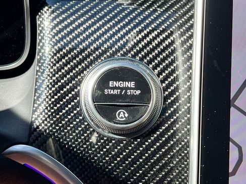 Used 2025 Mercedes-Benz GLC 43 AMG AMG GLC 43 image 40