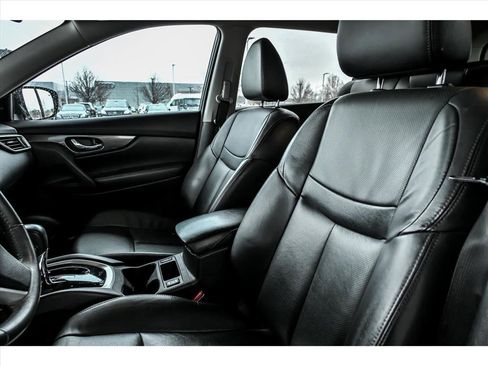 Used 2015 Nissan Rogue SL w/ SL Premium Package image 12