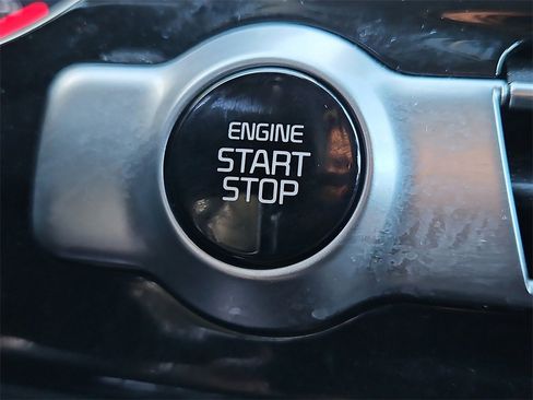 Certified 2023 Kia Seltos S image 21