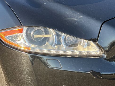 Used 2015 Jaguar XJ L Portfolio image 47