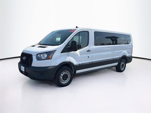 Used 2023 Ford Transit 350 XL image 3