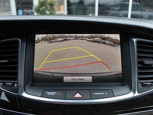 Used 2016 Hyundai Equus Signature image 18