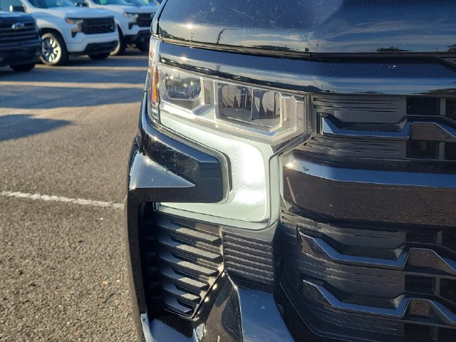 Used 2023 Chevrolet Silverado 1500 LT Trail Boss w/ Protection Package AWD/4WD image 8