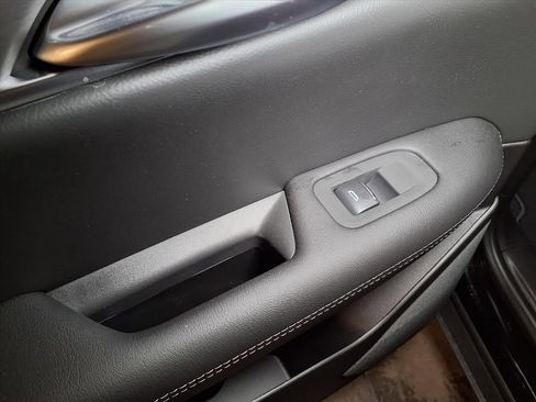 New 2026 Cadillac XT5 Luxury image 14