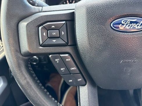 Used 2020 Ford F150 XLT w/ Equipment Group 302A Luxury AWD/4WD image 29