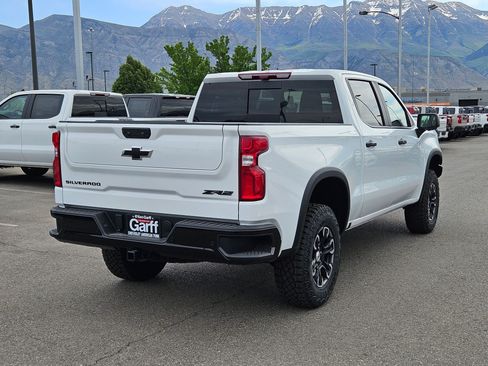 New 2026 Chevrolet Silverado 1500 ZR2 w/ LPO, Dark Essentials Package AWD/4WD image 3