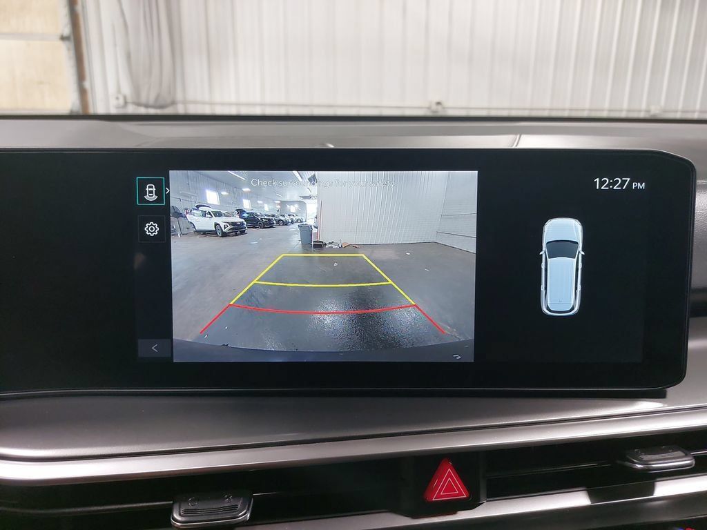 Used 2025 Kia Sorento S w/ Panoramic Sunroof Package FWD image 11
