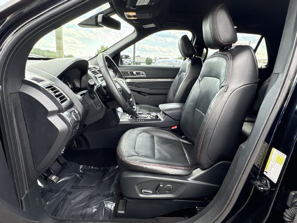 Used 2018 Ford Explorer Sport w/ Equipment Group 401A AWD/4WD image 10
