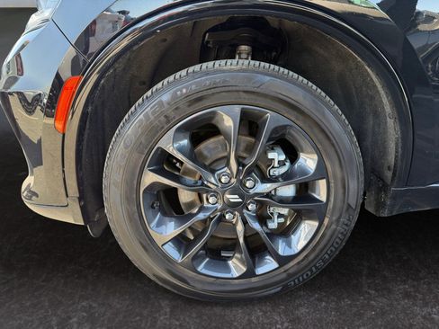 Used 2025 Dodge Durango GT AWD/4WD image 15