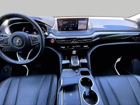 Certified 2024 Acura MDX FWD w/ Technology Package image 16