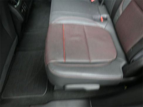 Used 2025 Chevrolet Blazer RS image 21