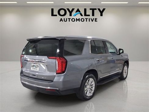 Used 2021 GMC Yukon SLT w/ SLT Premium Package image 5