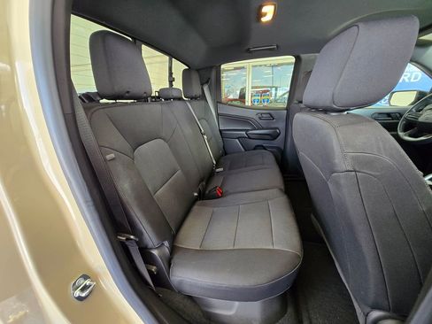 Used 2023 Chevrolet Colorado Trail Boss w/ Technology Package image 24