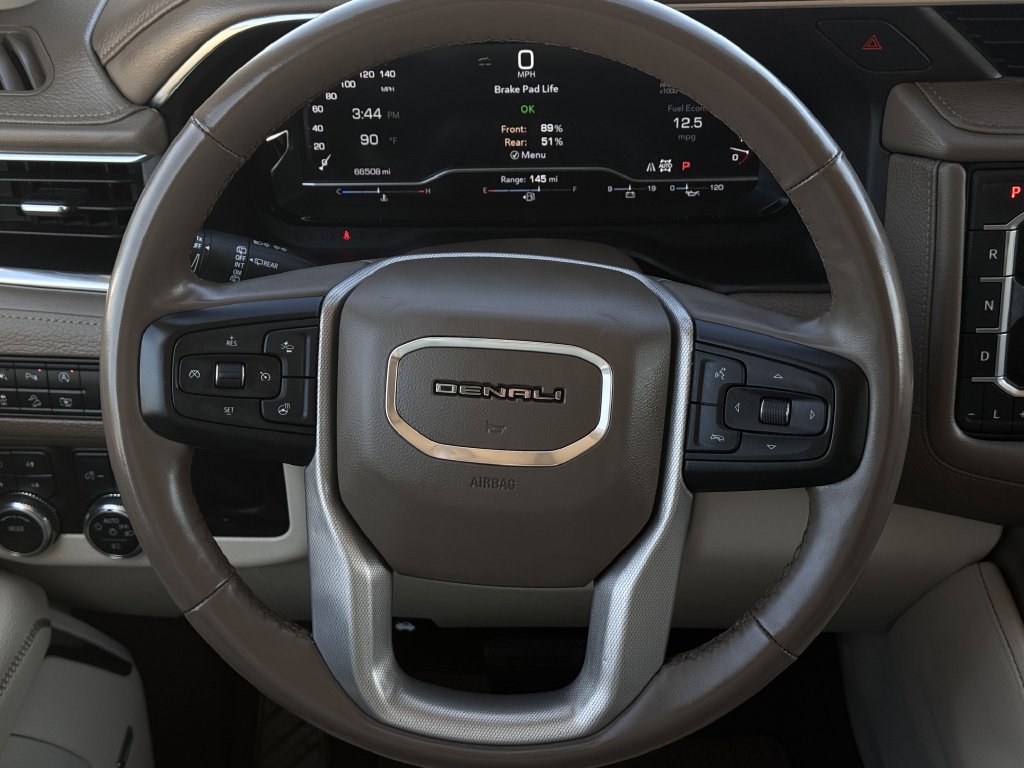 Used 2023 GMC Yukon Denali AWD/4WD image 14