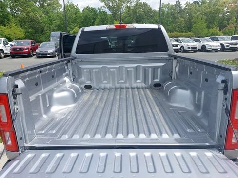Used 2022 Ford Ranger XLT w/ Equipment Group 301A Mid AWD/4WD image 12