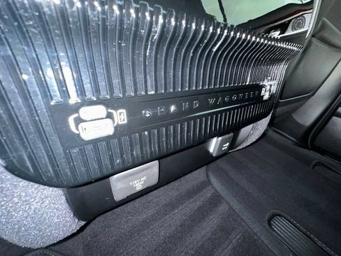 Used 2024 Jeep Grand Wagoneer Series I AWD/4WD image 20