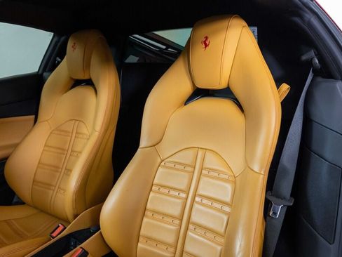 Used 2017 Ferrari 488 GTB RWD image 38