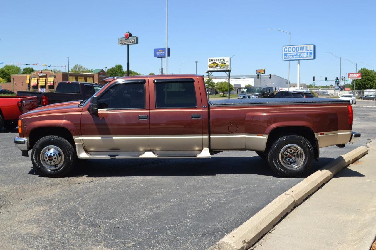 Used 1998 GMC Sierra 3500 4x4 Crew Cab w/ Marketing Option Pkg 3 image 4