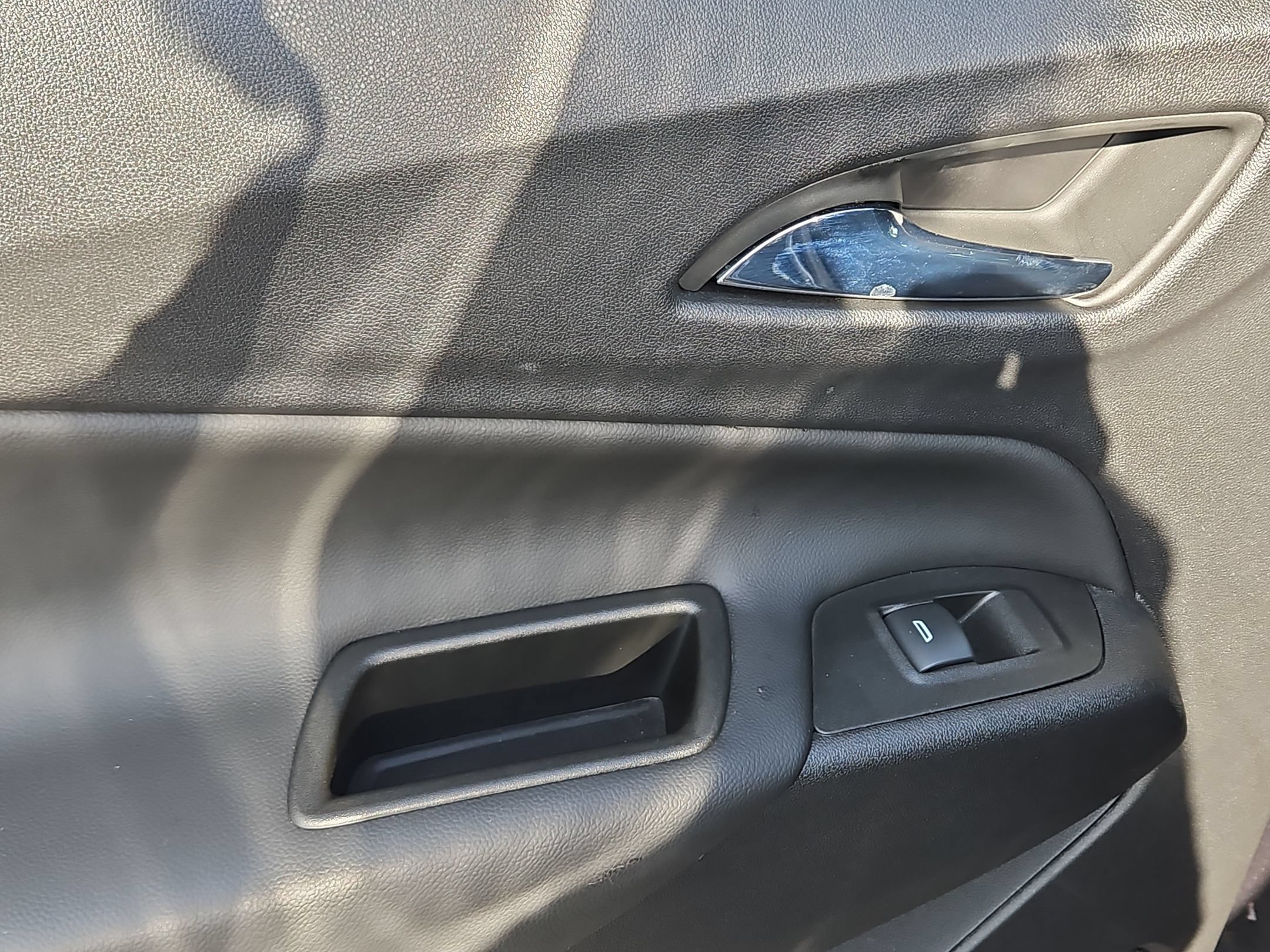 Used 2022 Chevrolet Equinox LT FWD image 33