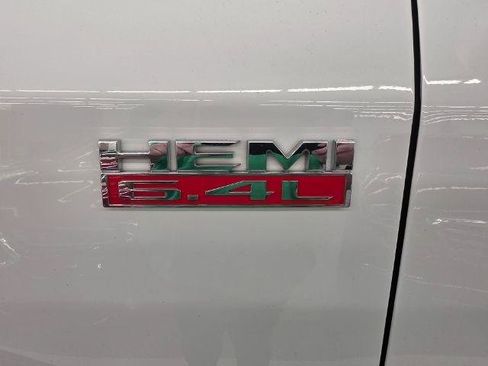Used 2019 RAM 2500 Tradesman RWD image 38