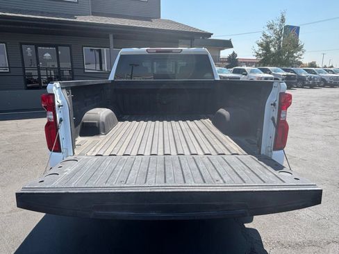 Used 2022 Chevrolet Silverado 1500 RST w/ Convenience Package II AWD/4WD image 11